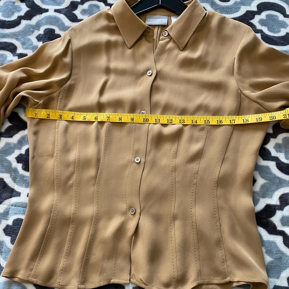 VTG 90s LIZ CLAIRBORNE BUTTON DOWN SILK BLOUSE - Picture 8 of 9